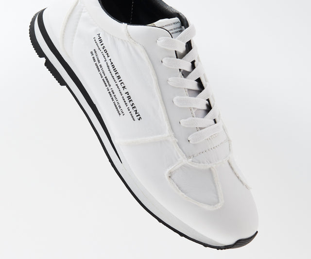 “70年代のクラシックスタイルを継承。エレガントなレトロランニング系スニーカー”グランジスニーカー MS2046