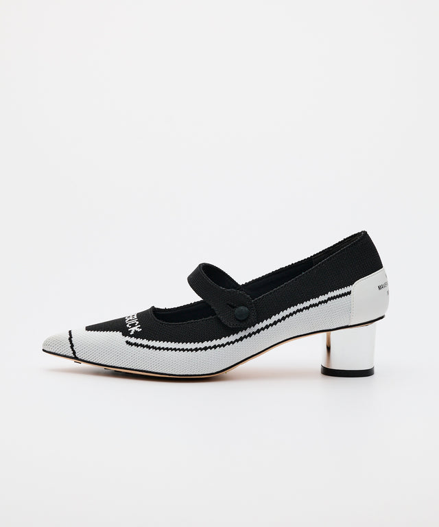 Pointed-Toe Metal Heel