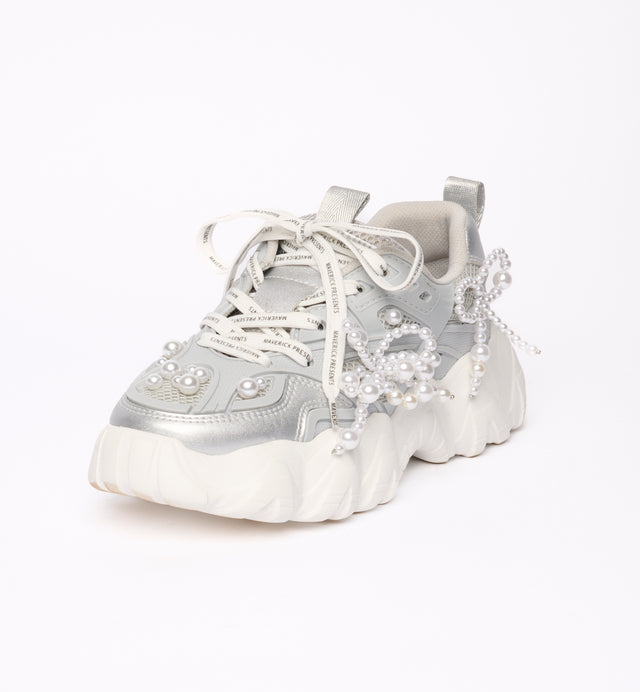 Bumpy Sole Pearl Sneakers