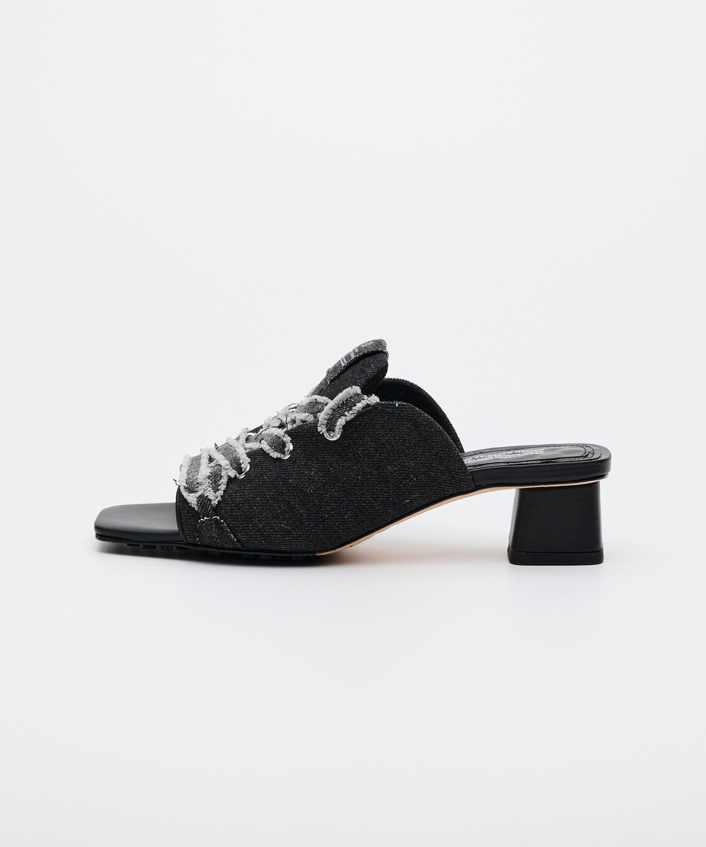 新品 MAISON MAVERICK PRESENTS ミュール Denim Mule Sandals – MAISON MAVERICK PRESENTS