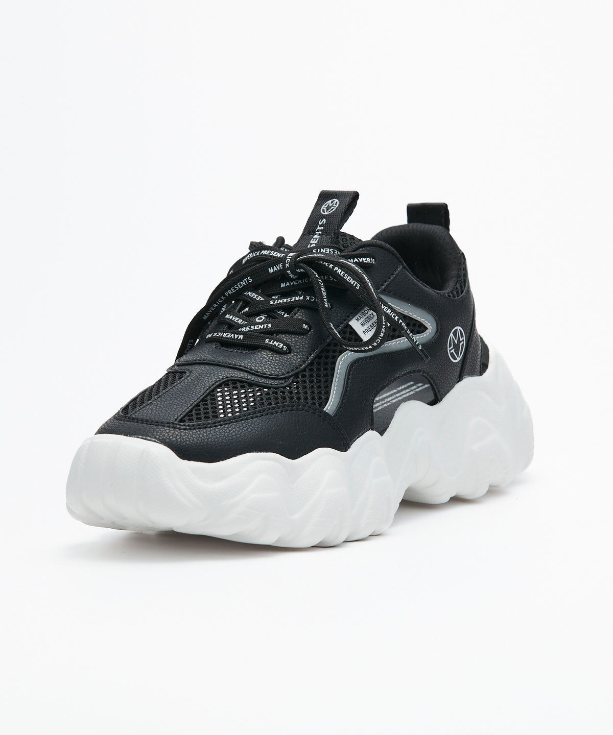 Closed-Toe Sneaker Sandals