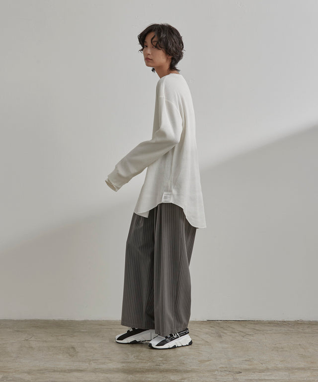 クルーネックロングT-white