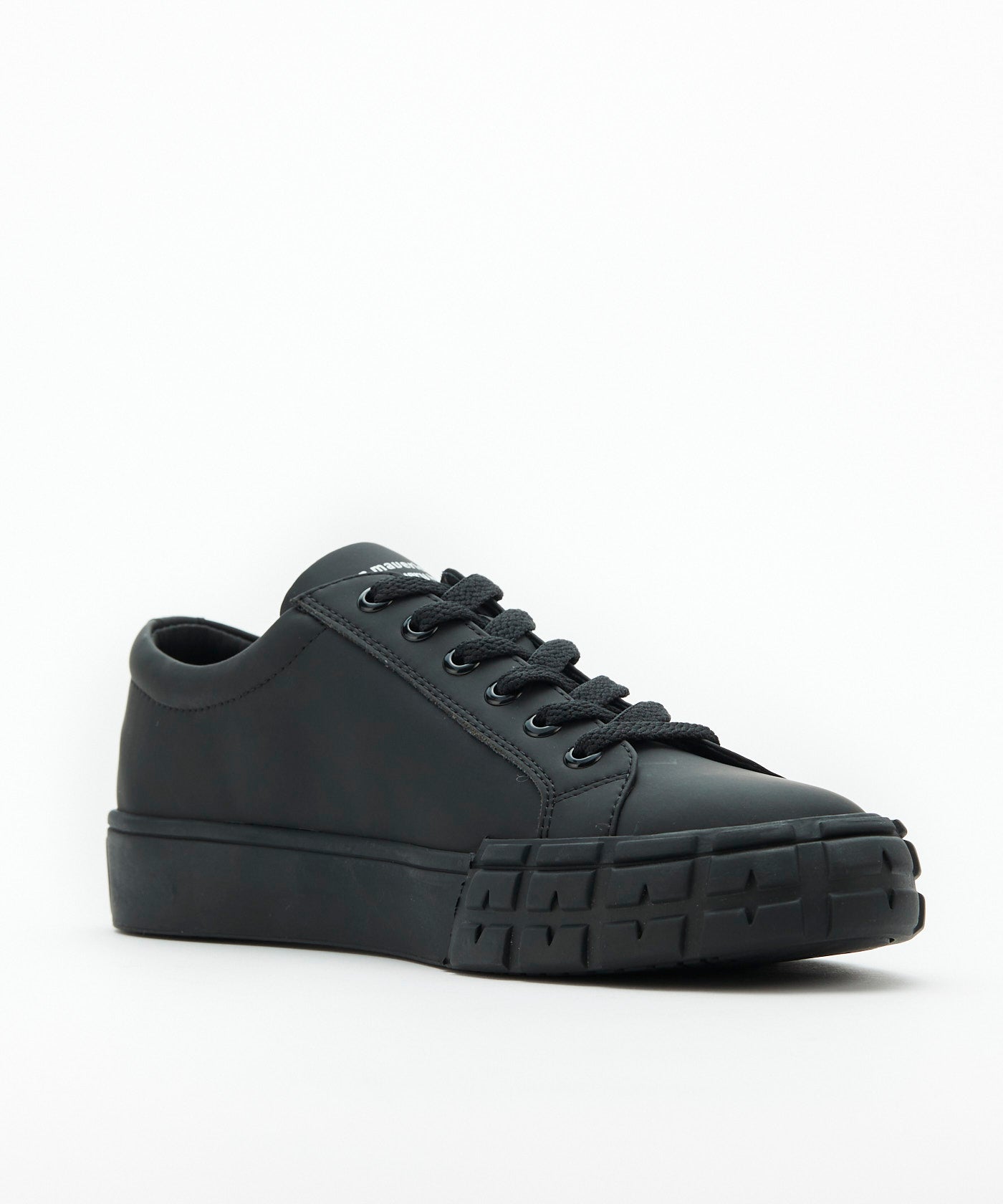 MAVERICK Handwritten Low-Cut Shoes - Black – MAISON MAVERICK PRESENTS